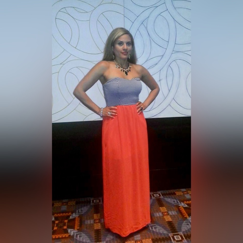 Strapless long  woman’s dress